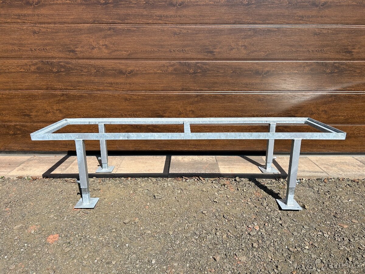 Stojan pod včelí úly - 3