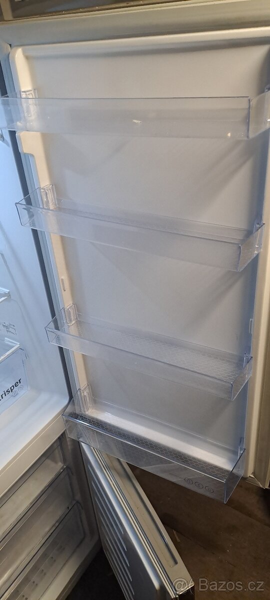 Lednice Beko na dily - 3