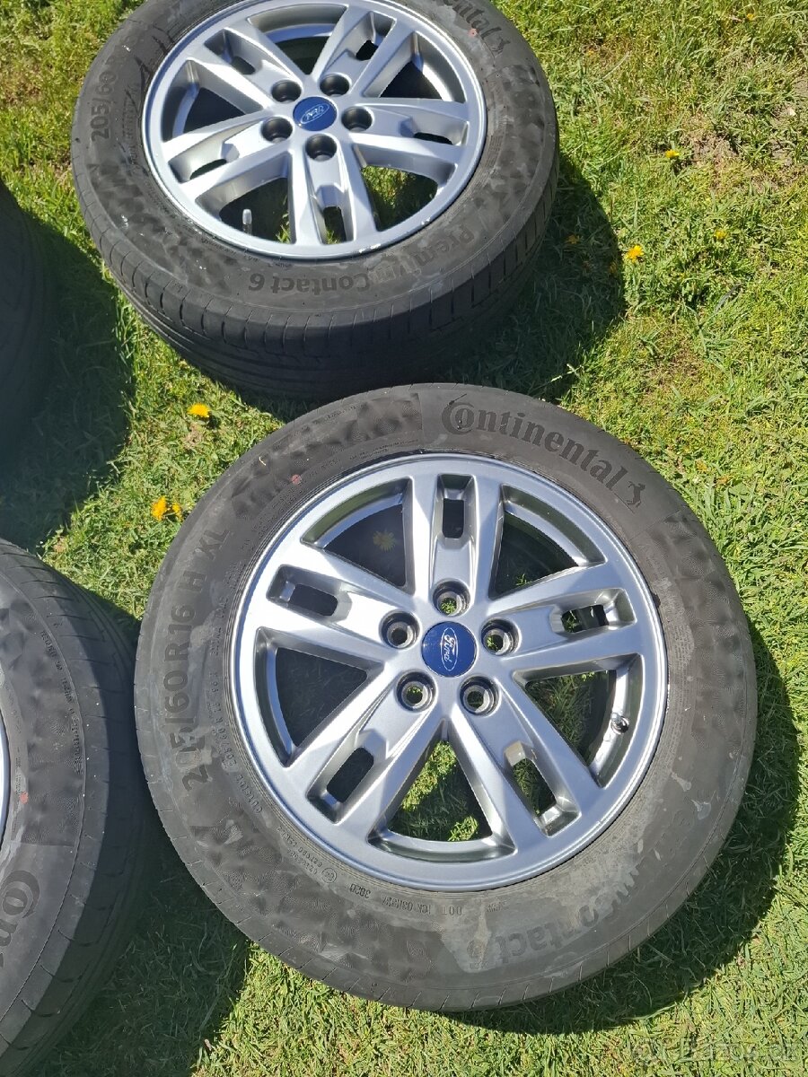 ALU kola ford - 3