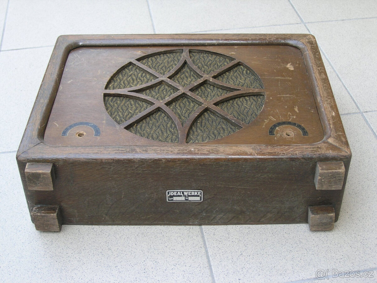 Radio-skříňka - 3