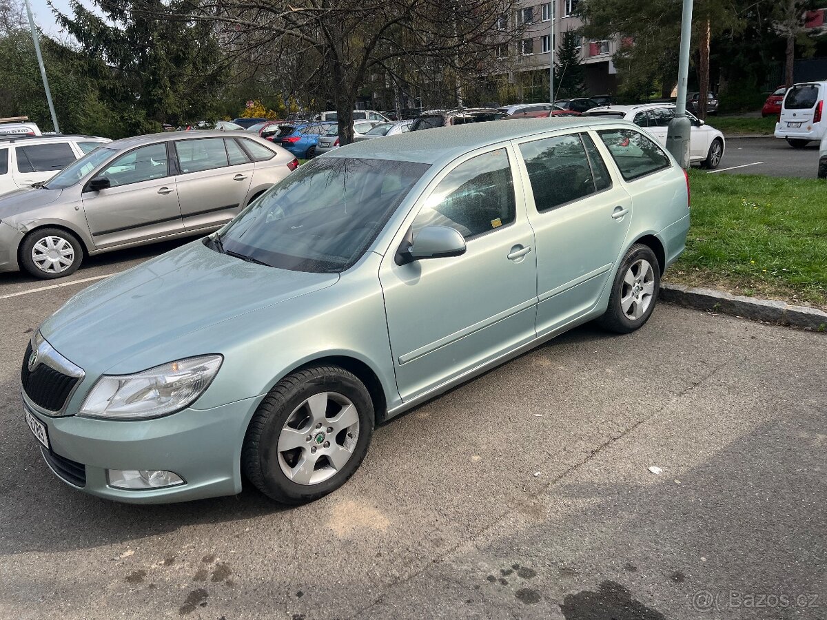 Octavia 2009 dsg - 3