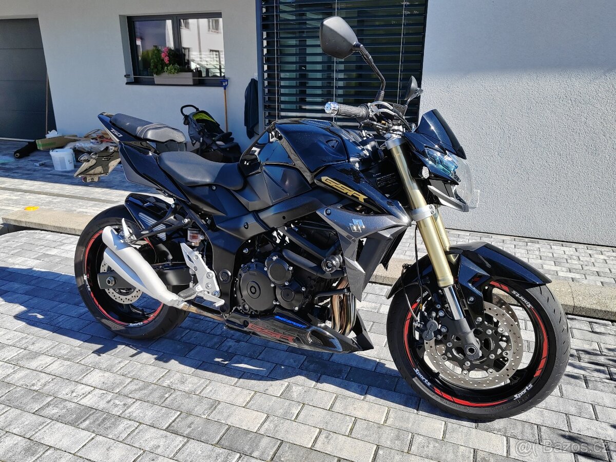 Suzuki gsr 750 ČR - 3