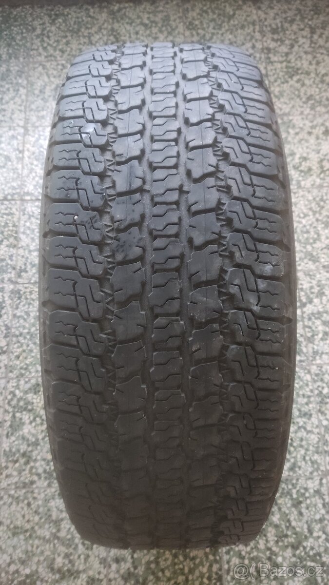 Letni pneu 265/80/18
