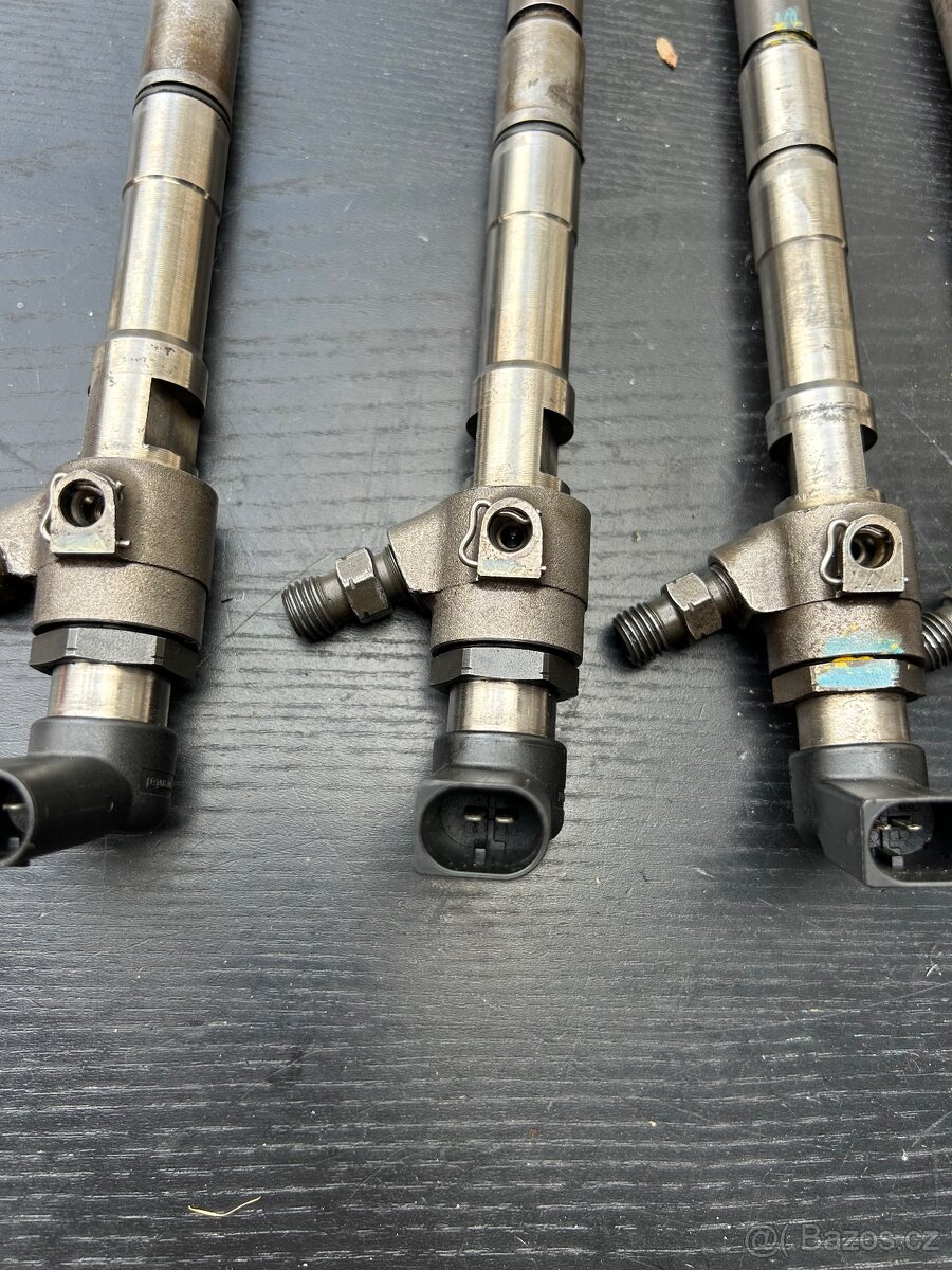 Vstřikovače Siemens 1,6 TDI Common rail CAY 03L130277B
