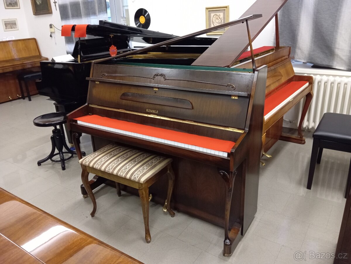 Prodám malé pianino Kemble mod.107-Dovoz zdarma 24/7 - 3
