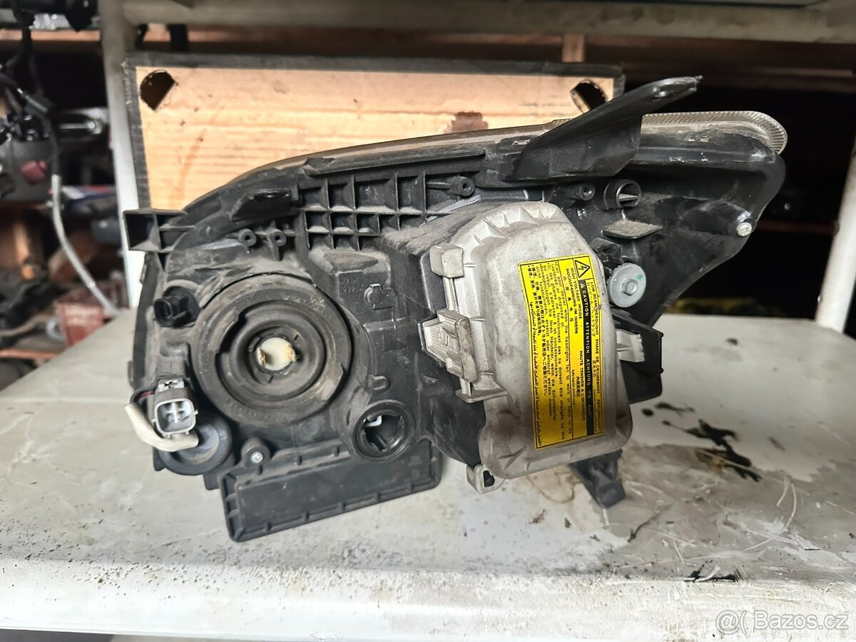 Toyota Avensis Náhradní díly - P Xenon komplet - 3