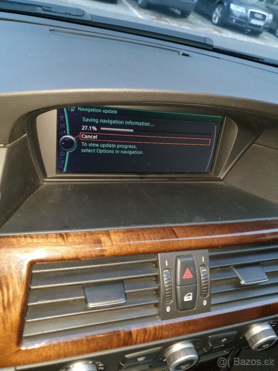 Predám USB klúč 32GB s aktualizáciou máp pre navigáciu BMW - 3