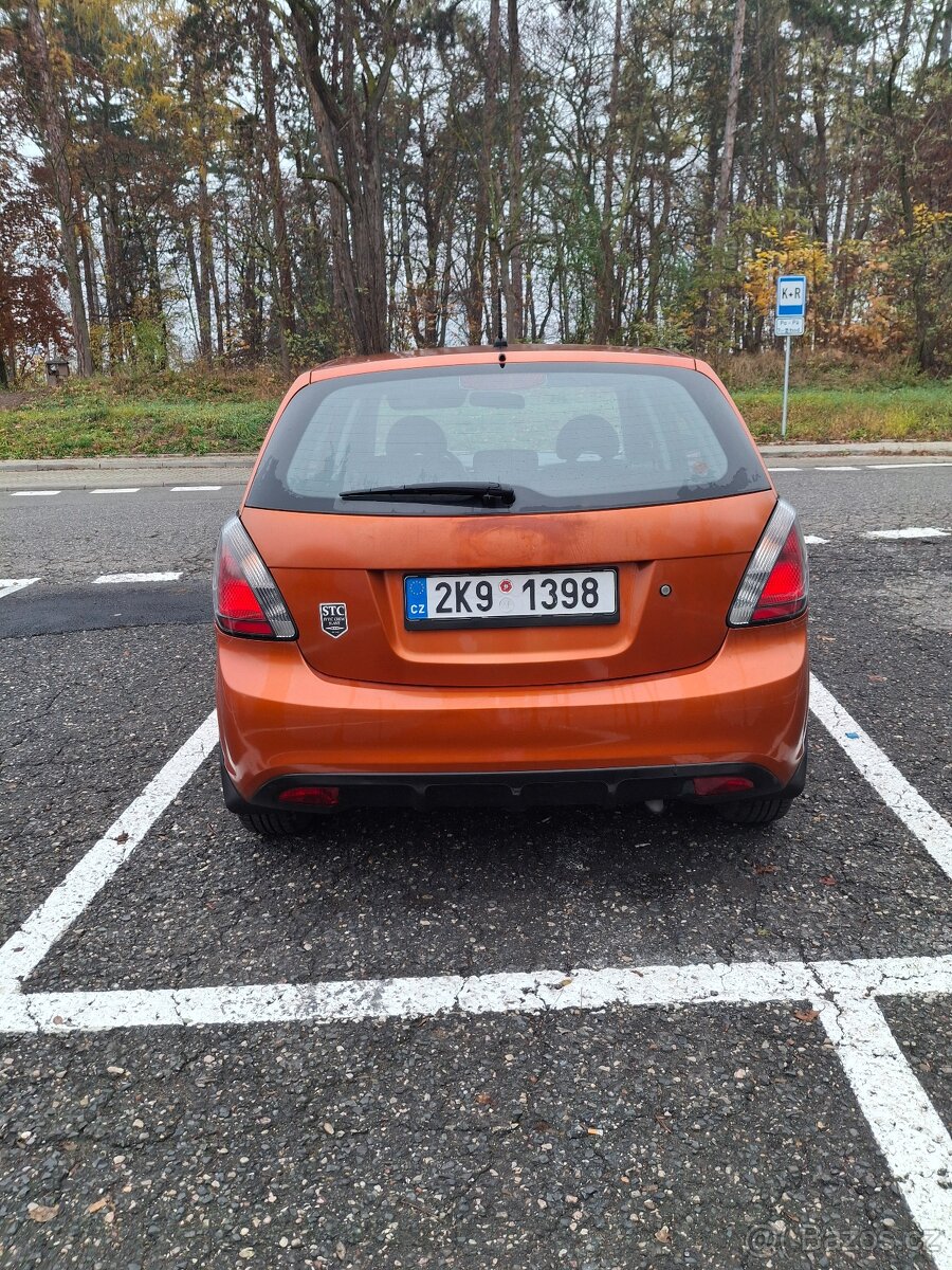 Kia Rio 1,4 - 3