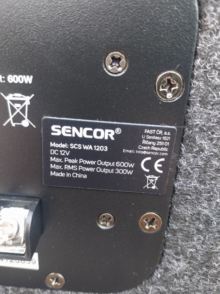 AKTIVNÍ SUBWOOFER SENCOR SCS WA 1203 600W - 3