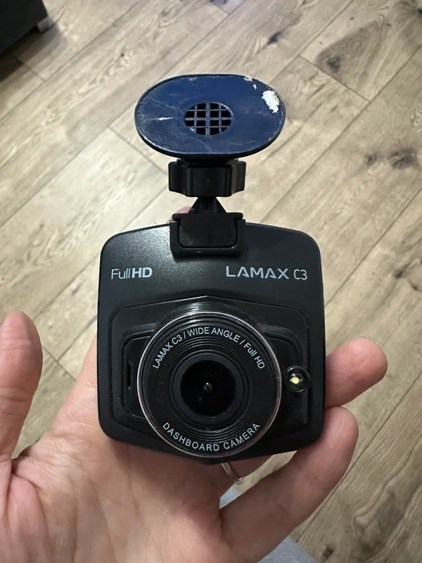 Auto kamera Lamax - 3