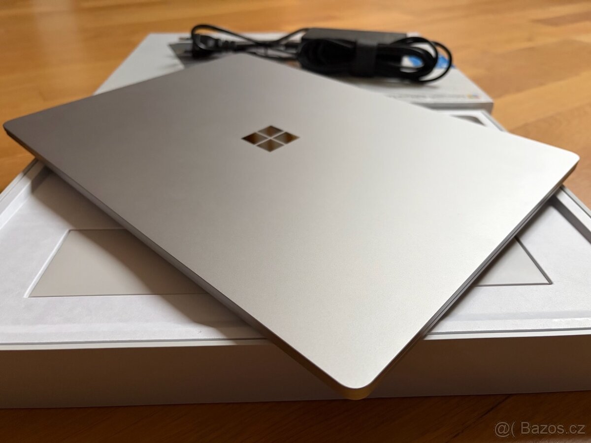 Microsoft Surface Laptop 4 15“, záruka, obal, CZ - 3
