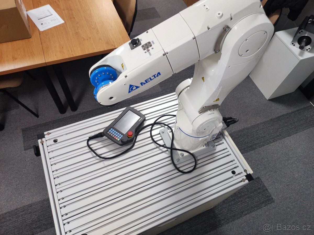 6osý robot Delta Electronics DRV 900mm, 7kg - 3