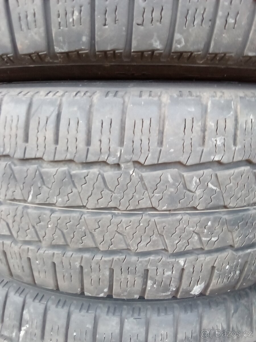 Zimní pneu 215/65/17C - 3