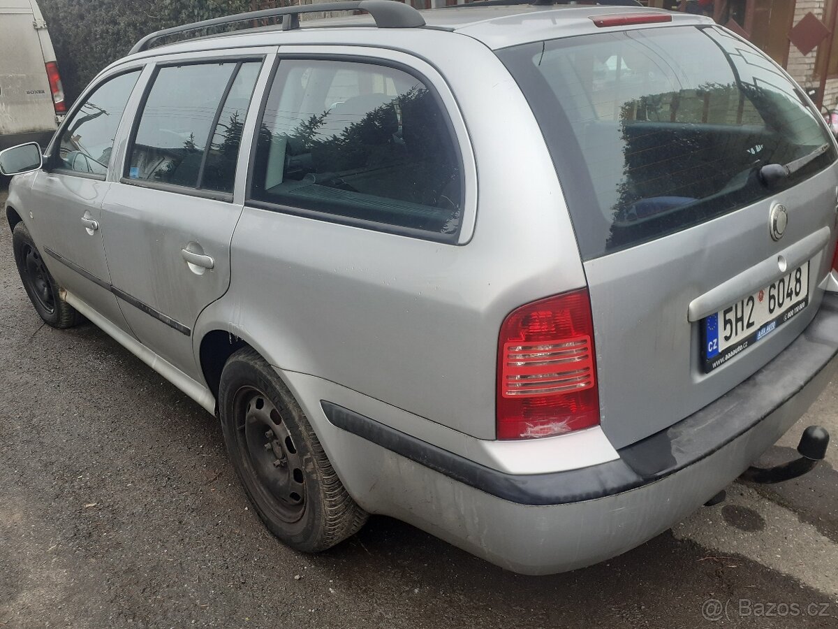 Škoda Octavia Combi Tour 1,6 benzín + LPG - 3