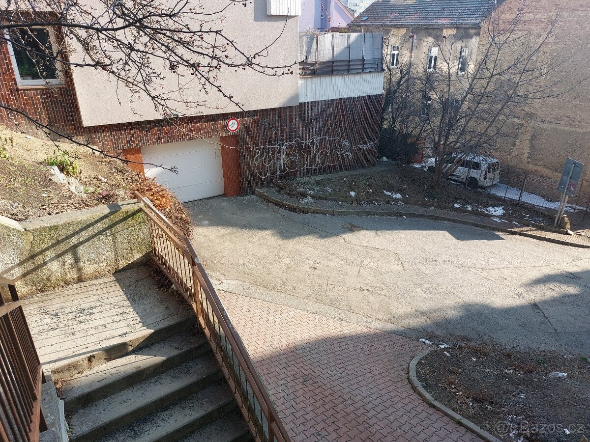 Garáž Praha 6, - 3