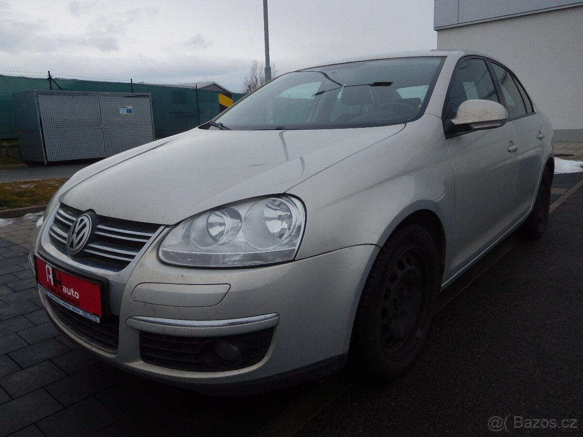 Volkswagen Jetta 1.6 MPi, 75 kW, Aut. Klima - 3