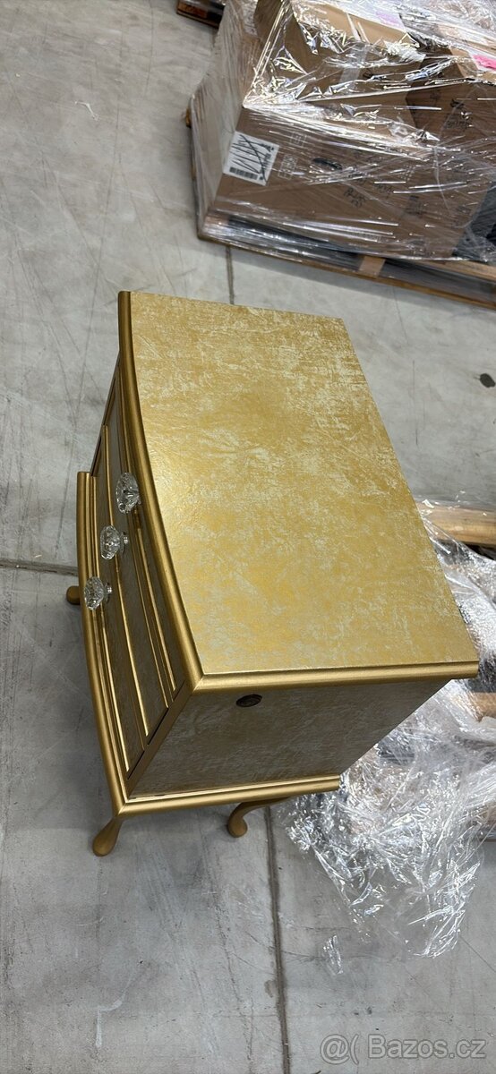 Luxusní noční stolky - 3