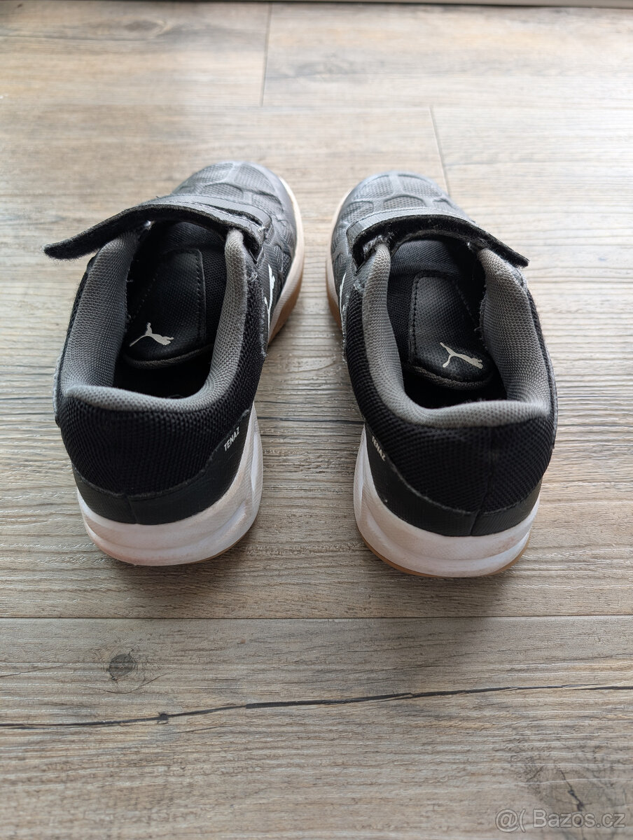 Sálové boty Puma vel. 32 - 3
