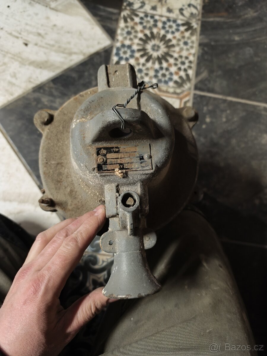 Svitidlo prumyslove - 3