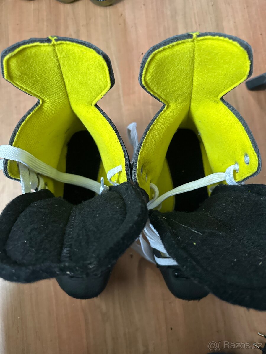 Kolečkové brusle Bauer profi vel 2. - 3