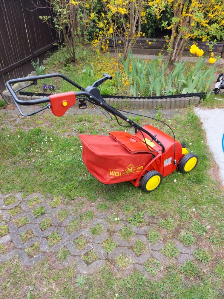 Vertikutátor Wolf Garden UV 32 EV - 3