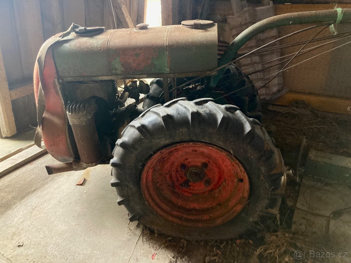 Půdní fréza PF - malotraktor předchůdce - 3