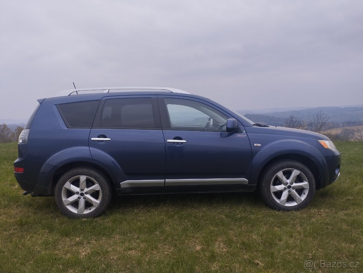 Outlander 2,2 DID - 3