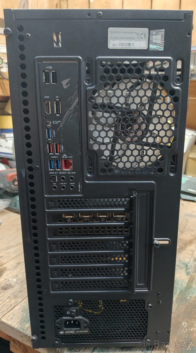 Herní sestava - PC, monitor, klávesnice, myš - 3