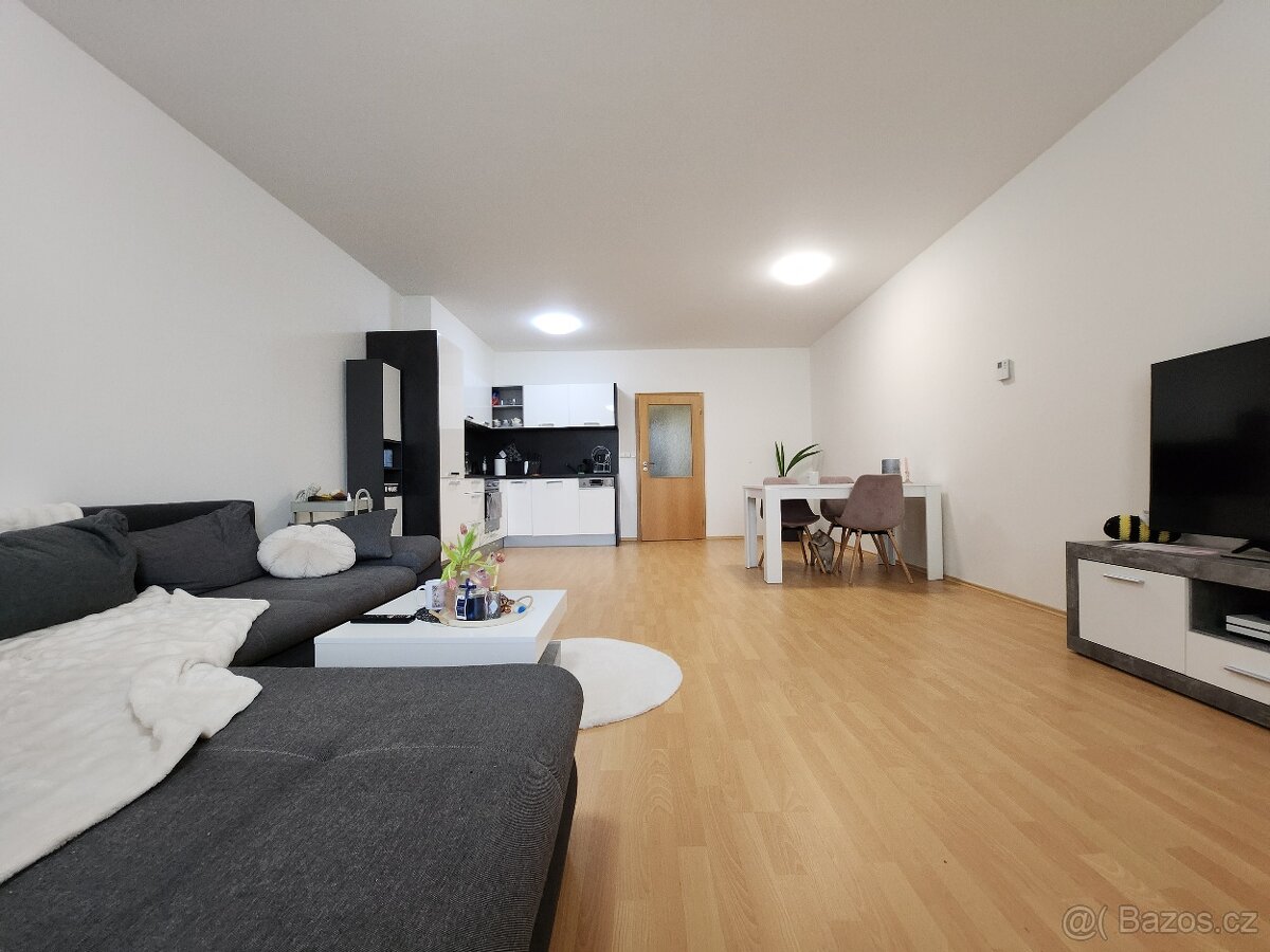 Prodej bytu 3+kk 105 m², Kollárova, Hradec Králové - 3