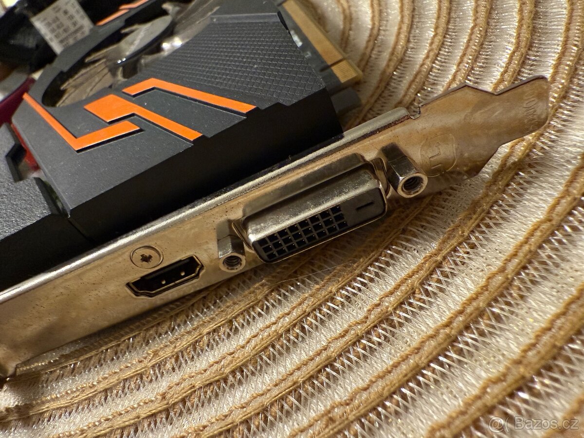 Grafická karta GIGABYTE GeForce GT 1030 2 GB OC - 3