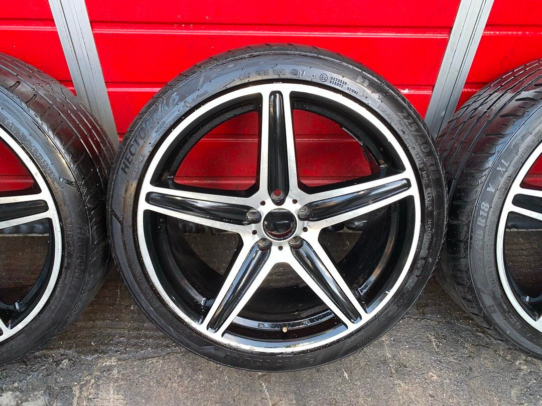 Original ALU kola 3x 18" 8J ET35 letní Matador 225/40/R18 - 3