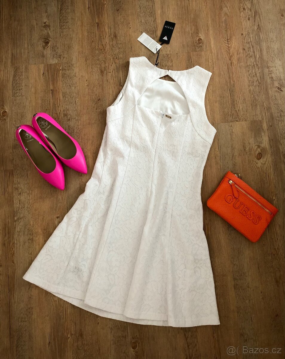 Bílé krajkové šaty Guess - 3