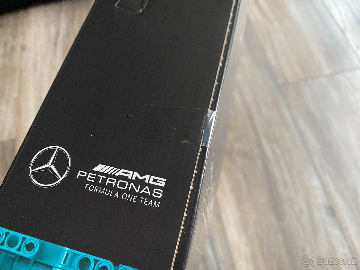 LEGO 42171 MERCEDES - AMG F1 NOVÉ - 3