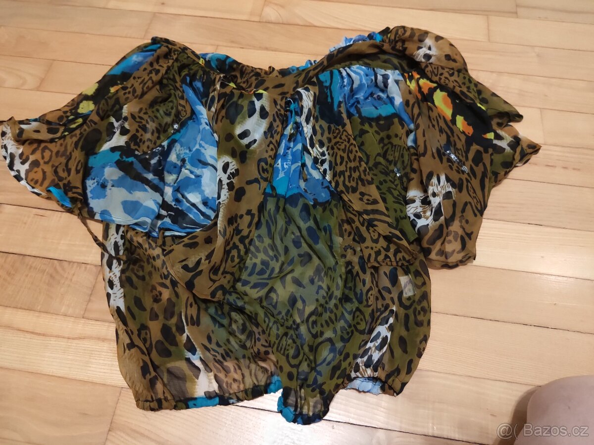 Společenská halenka s netopýřími rukávy - 3