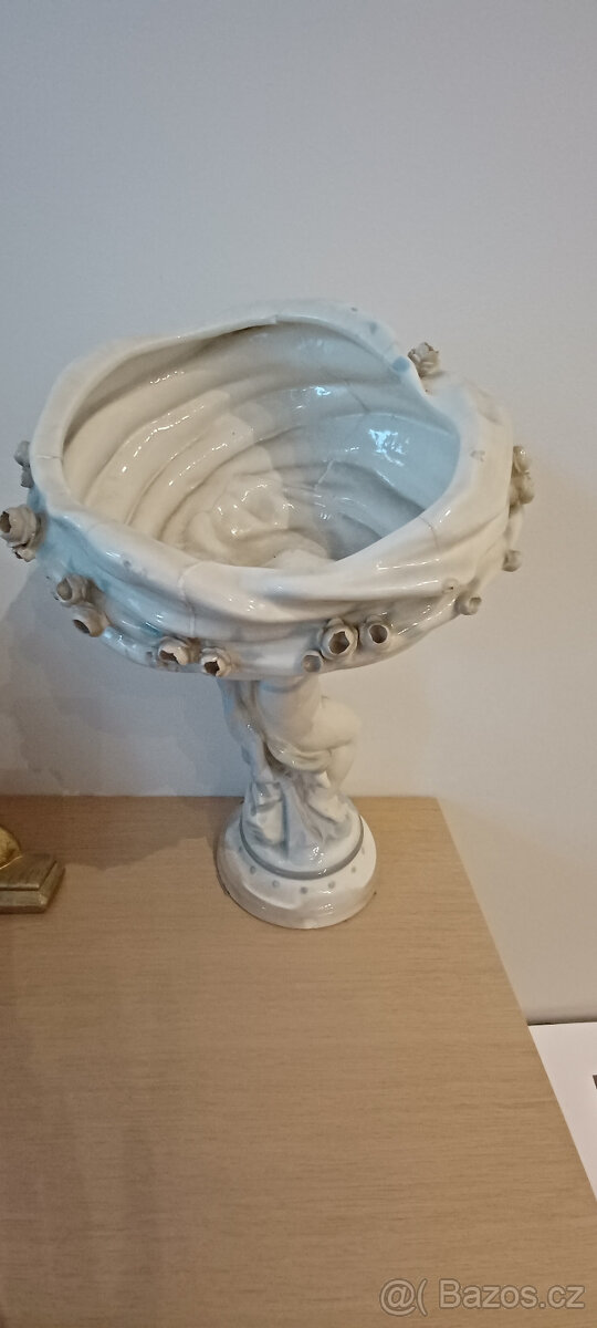 Misa na podstavci - 3