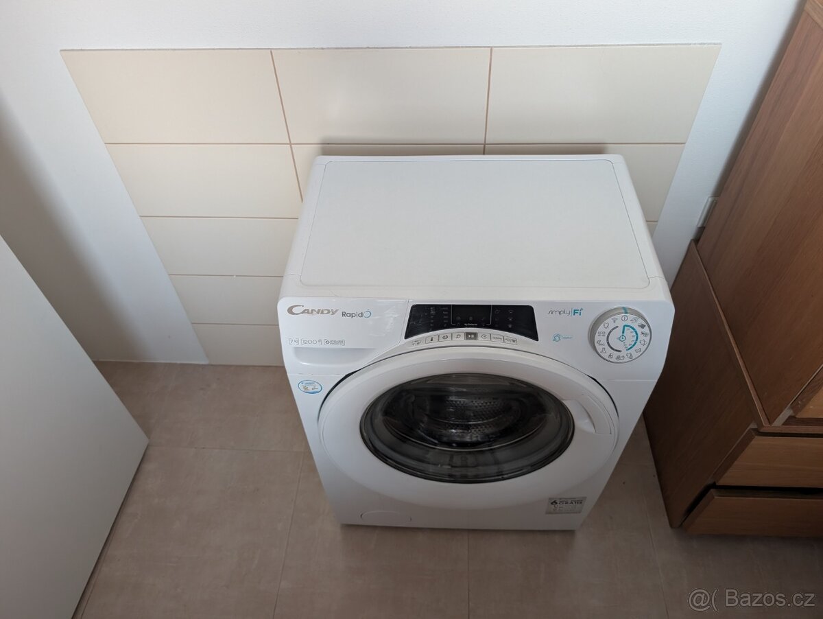 Úzká pračka na 7kg prádla - 3