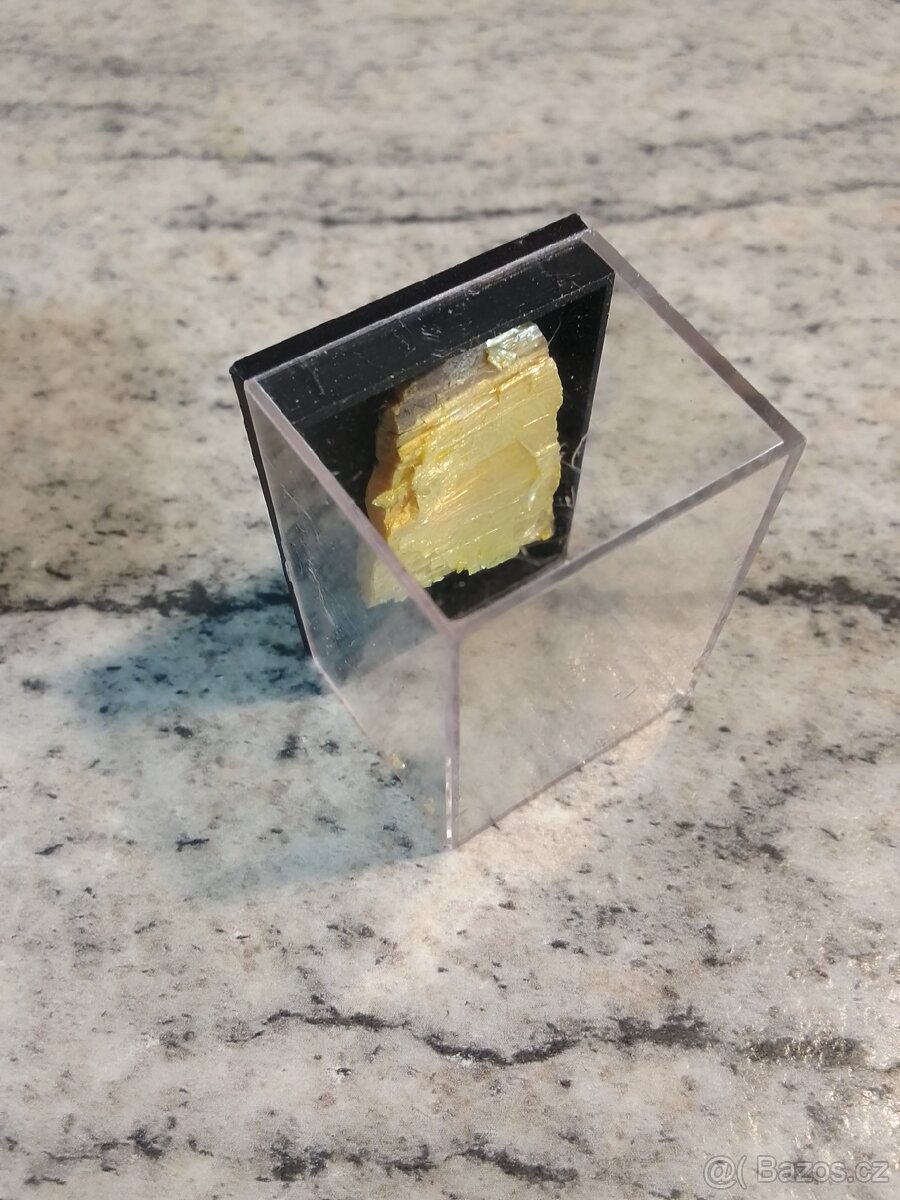 Auripigment / Rusko - 3