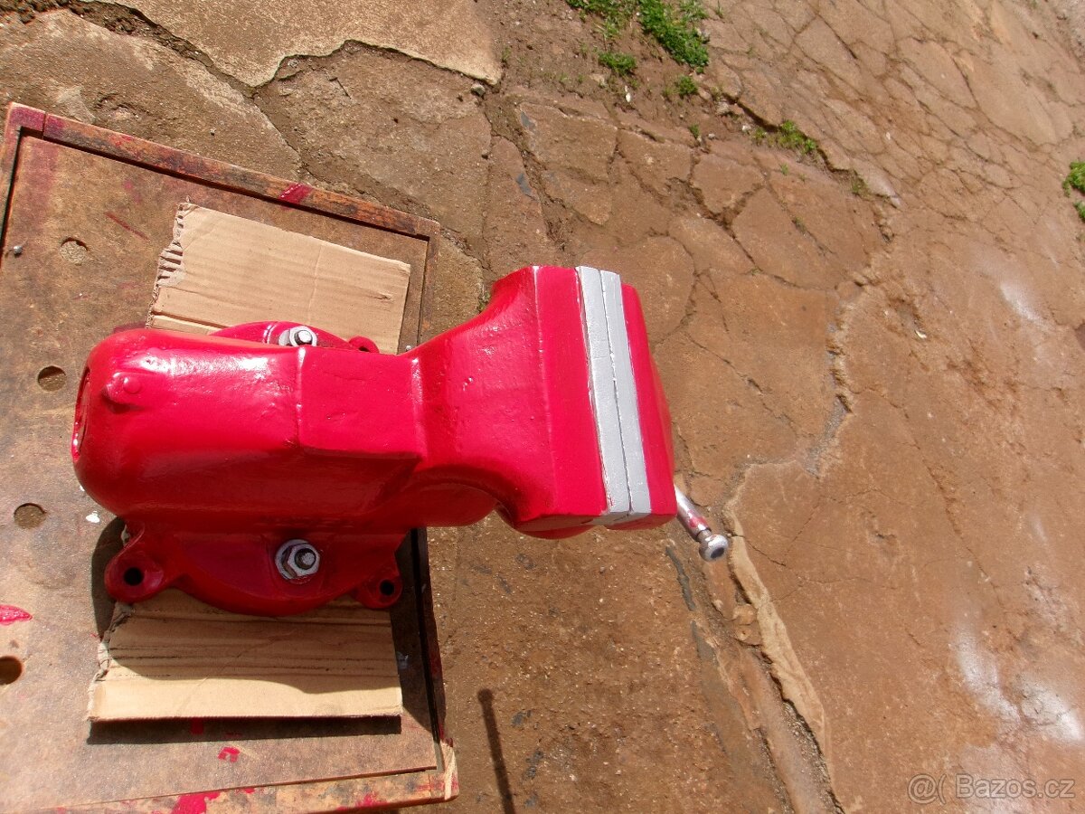 svěrák york 150 - 3