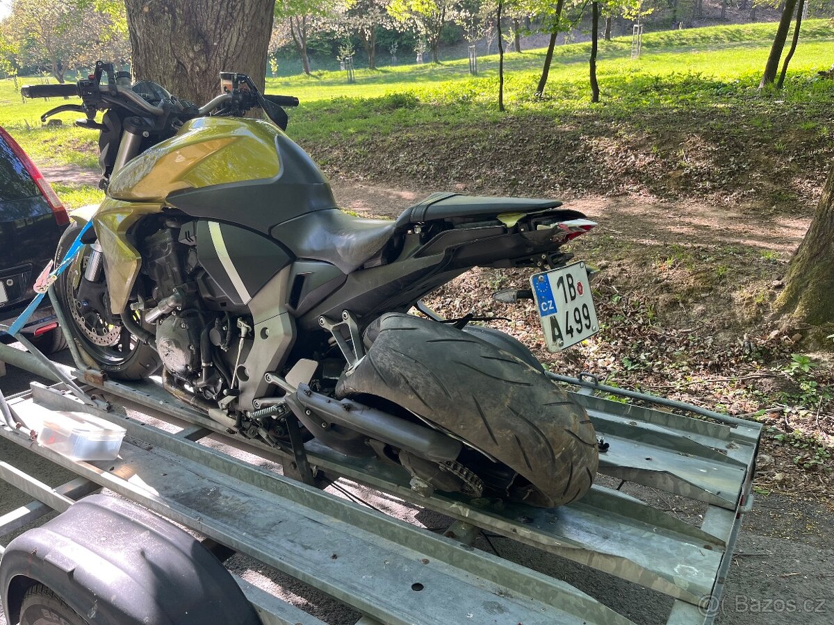 Honda cb1000r - 3