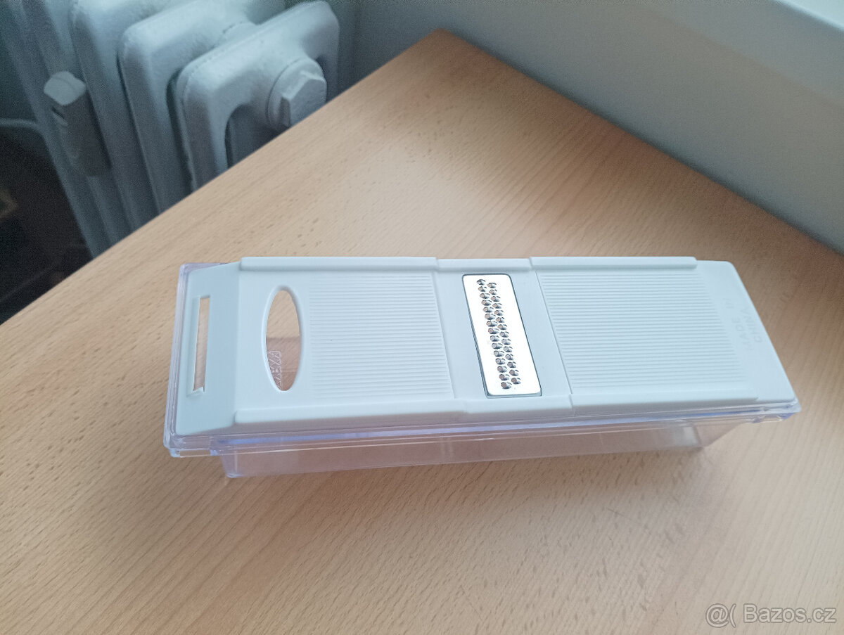 Multifunkční víceúčelové struhadlo + odšťavnovač - 3