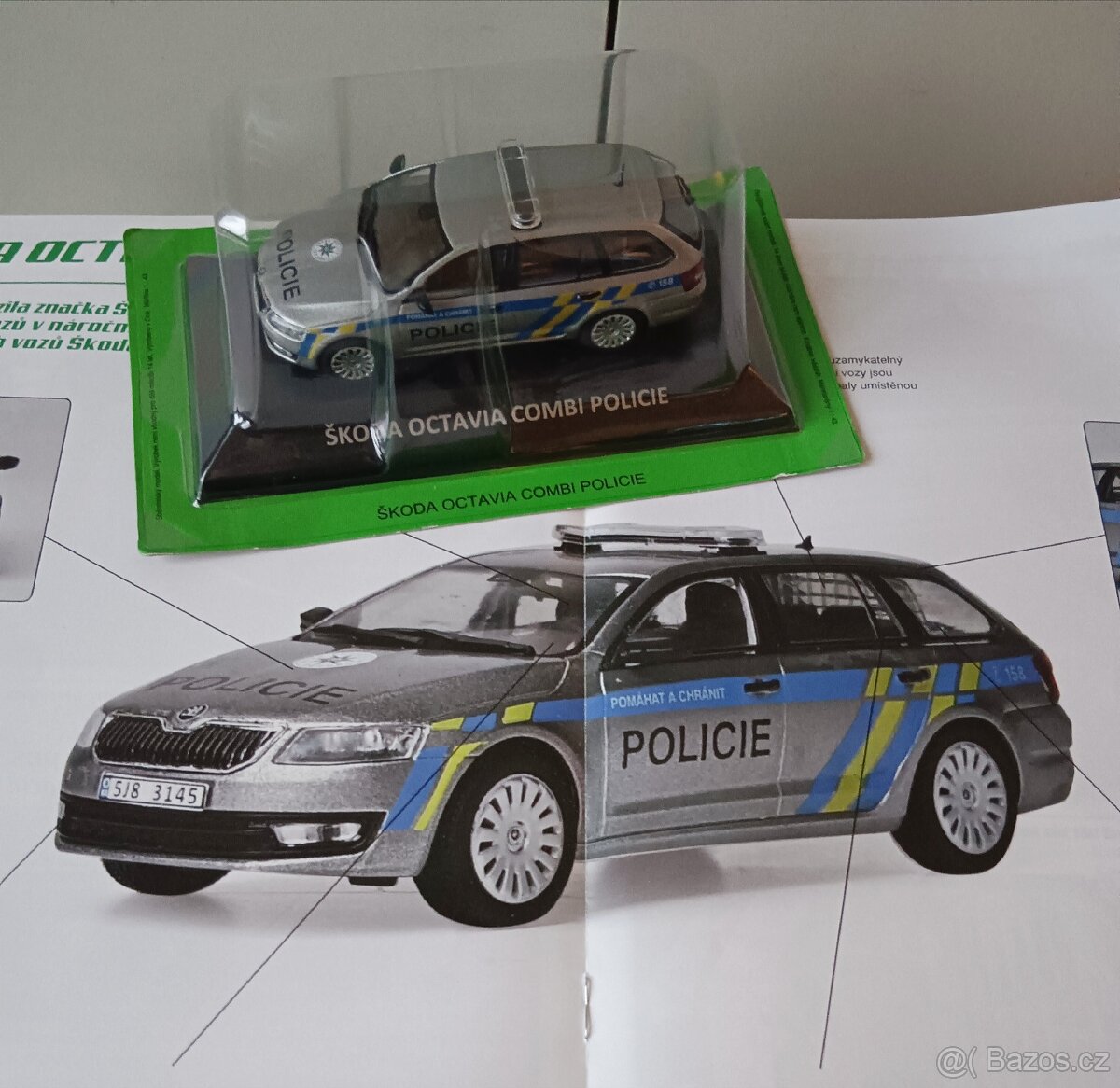 Škoda Octavia 3 combi policie 1:43 - 3