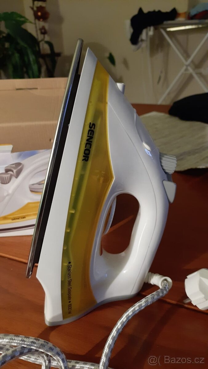 SENCOR STEAM IRON - 3