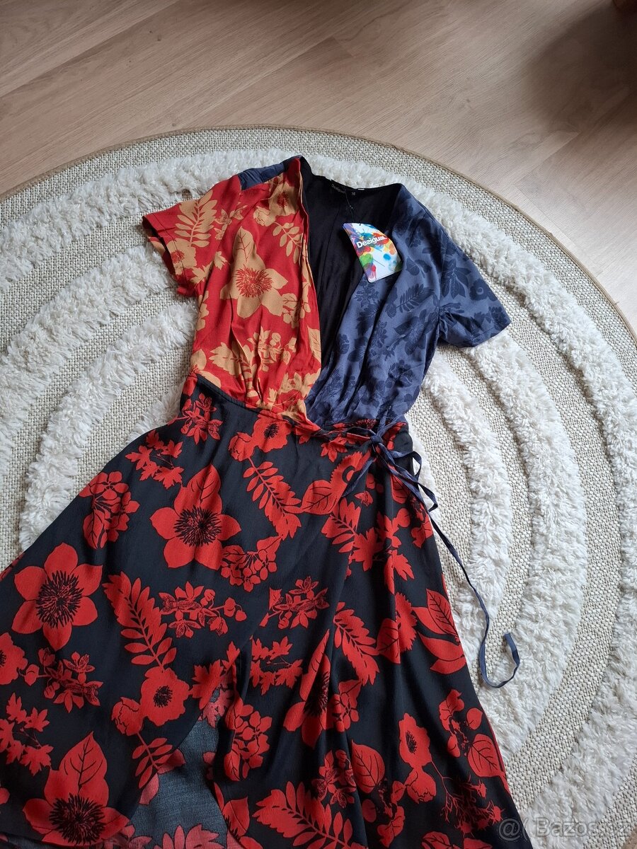 Zavinovací šaty Desigual - 3