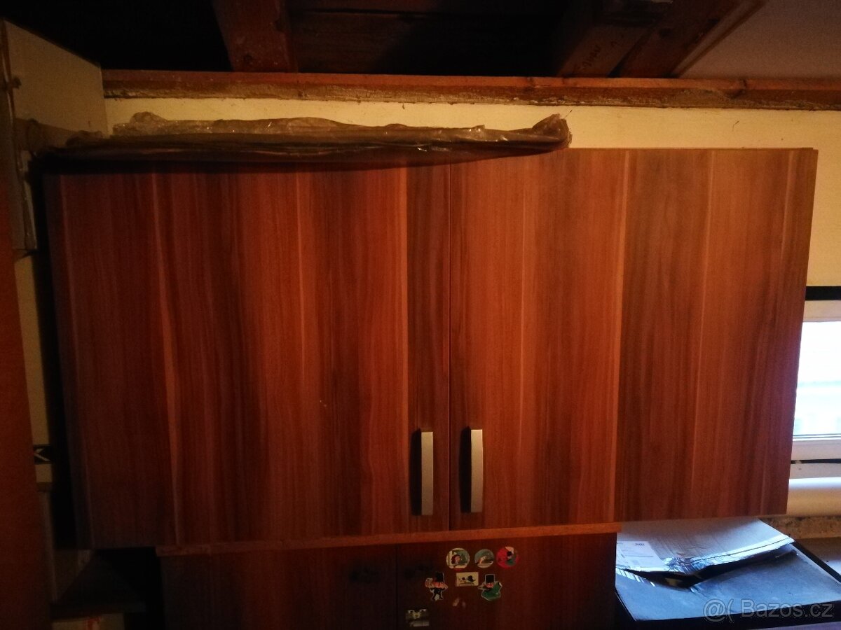 Nástavec na skříň - 3