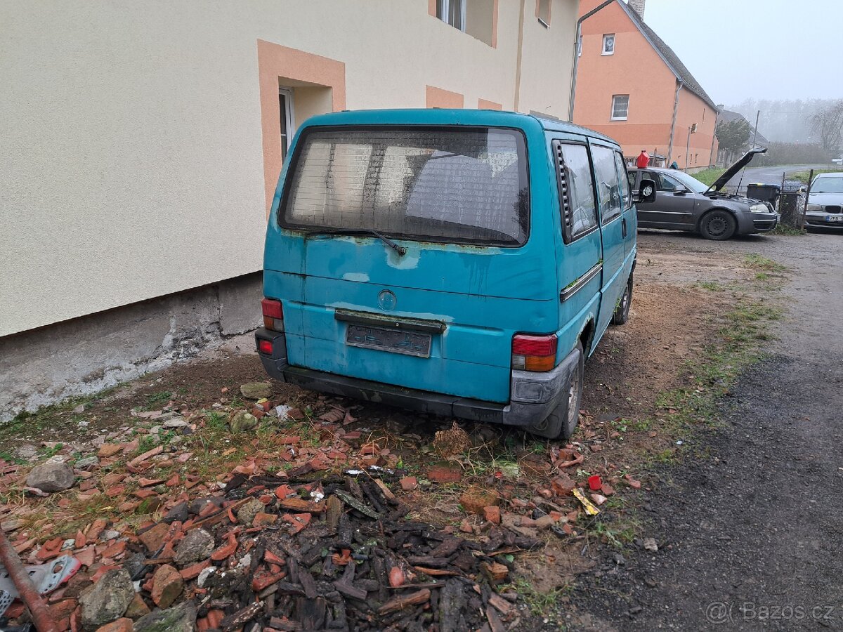 Vw t4 1.9 td r.v 94 7mist na dily - 3
