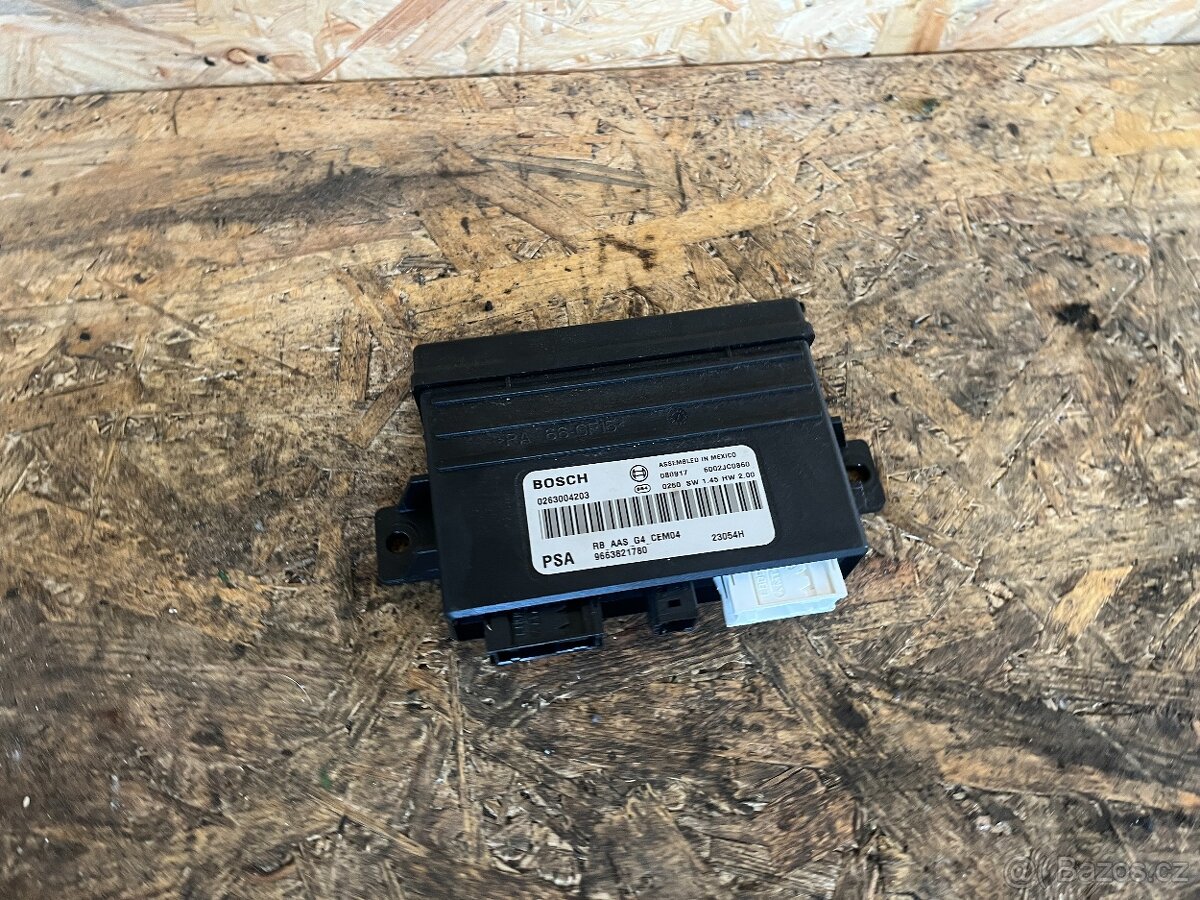 ŘÍDICÍ JEDNOTKA ECU 0263004203 - 3