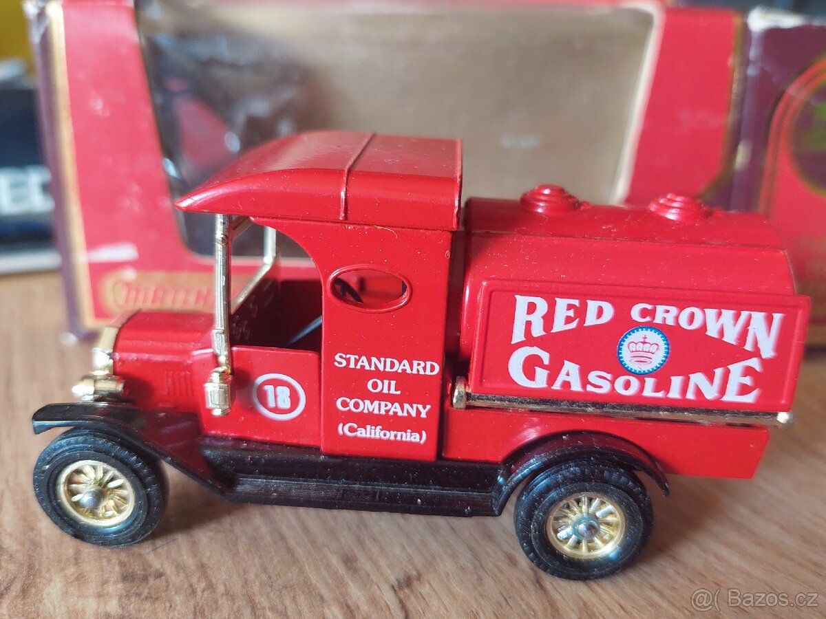 Matchbox yesteryear Y3 Ford TANKER - 3