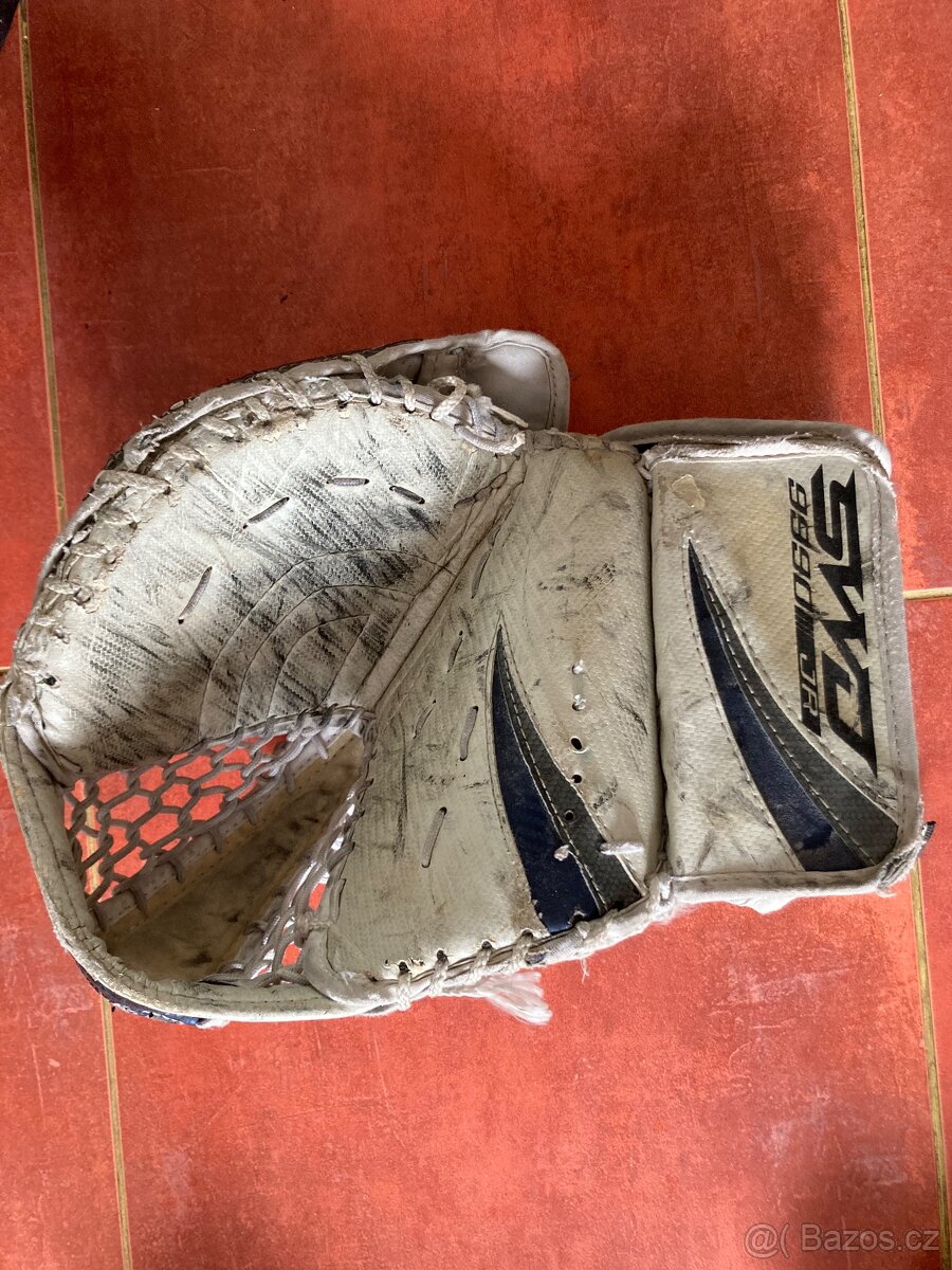 Brankařská výstroj - 3