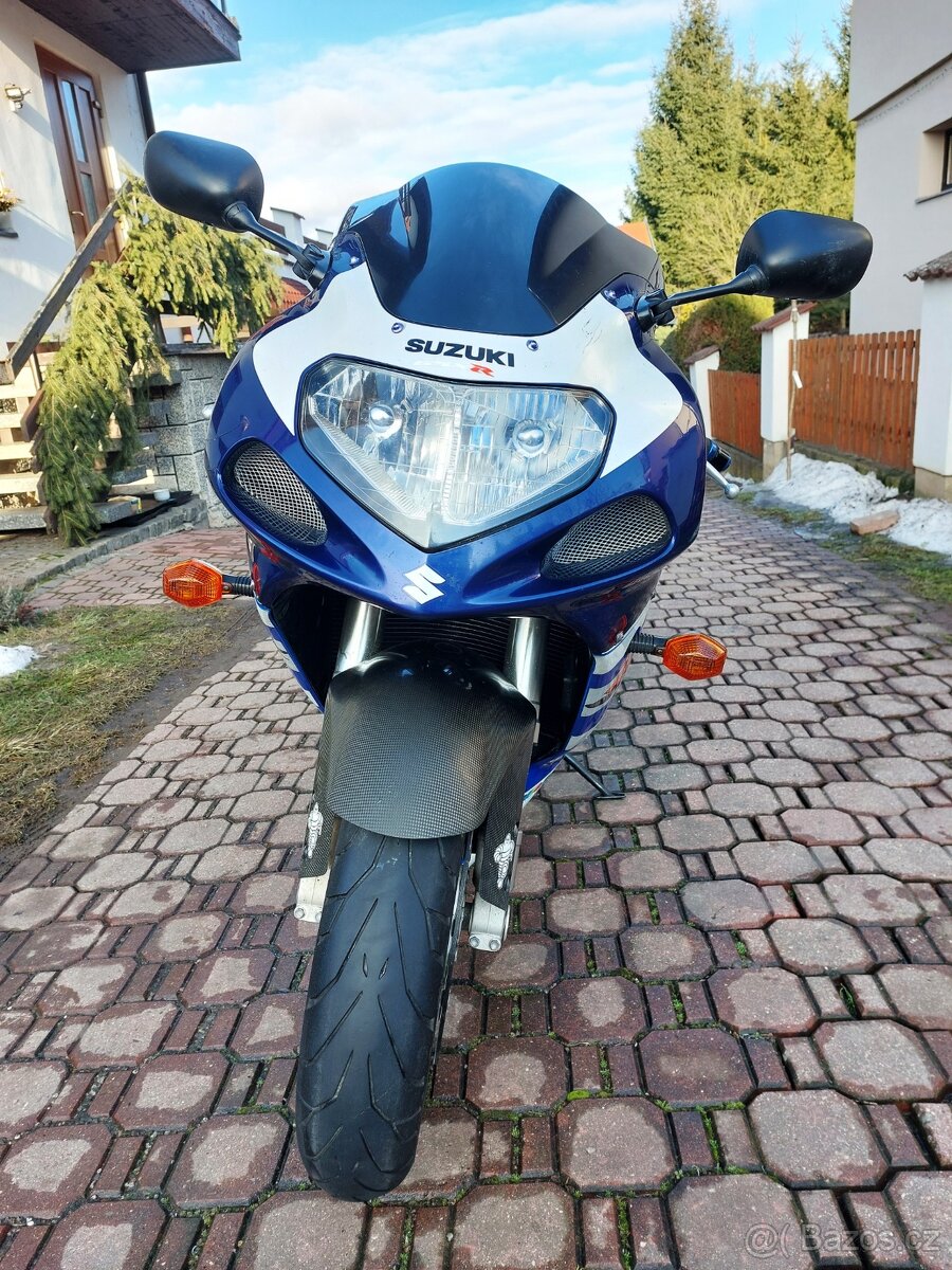 Suzuki GSXR 750 - 04/2002 - 3