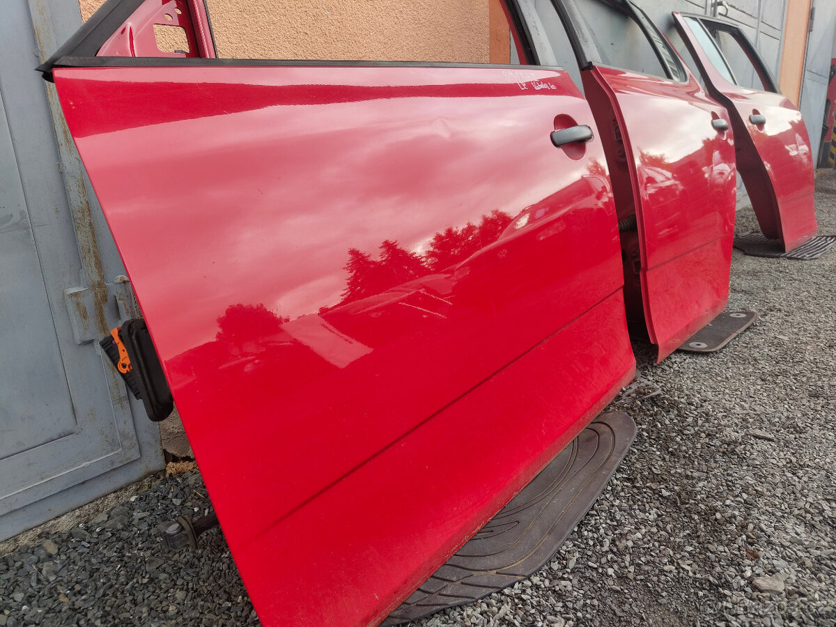 Dveře Fabia II HB - 8151 - 3